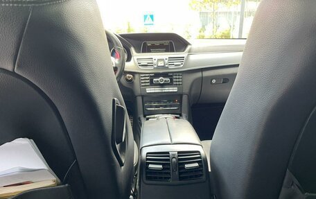 Mercedes-Benz E-Класс, 2013 год, 2 000 000 рублей, 16 фотография