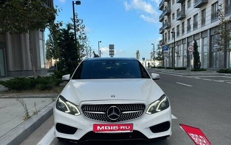 Mercedes-Benz E-Класс, 2013 год, 2 000 000 рублей, 3 фотография