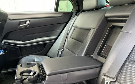Mercedes-Benz E-Класс, 2013 год, 2 000 000 рублей, 20 фотография