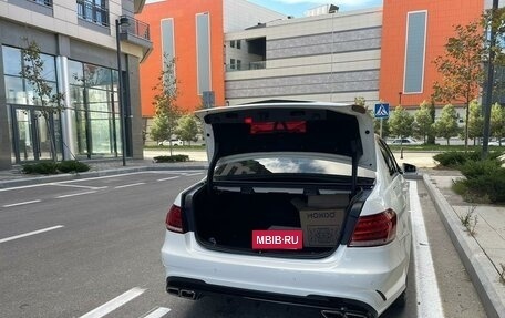 Mercedes-Benz E-Класс, 2013 год, 2 000 000 рублей, 15 фотография