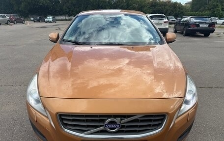 Volvo S60 III, 2011 год, 675 000 рублей, 2 фотография