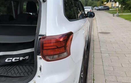 Mitsubishi Outlander III рестайлинг 3, 2021 год, 1 910 000 рублей, 11 фотография