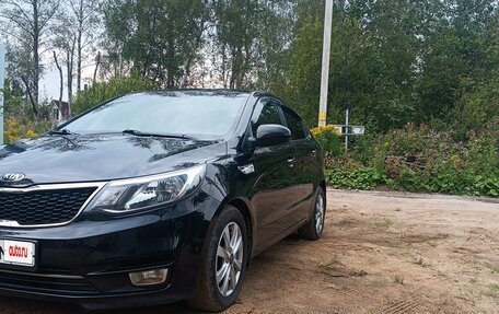 KIA Rio III рестайлинг, 2015 год, 1 050 000 рублей, 3 фотография