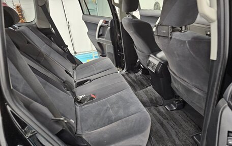 Toyota Land Cruiser Prado 150 рестайлинг 2, 2019 год, 3 600 000 рублей, 20 фотография