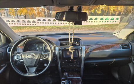 Toyota Camry, 2015 год, 2 050 000 рублей, 5 фотография