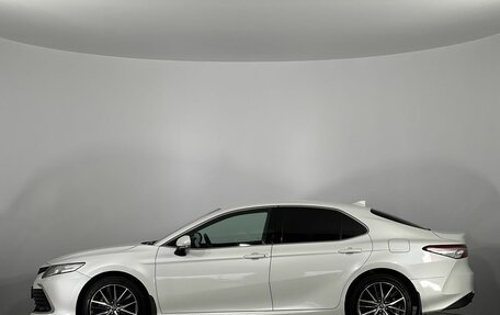 Toyota Camry, 2021 год, 3 550 000 рублей, 12 фотография