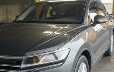 Volkswagen Touareg III, 2019 год, 4 200 000 рублей, 1 фотография
