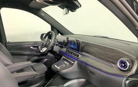 Mercedes-Benz V-Класс, 2024 год, 18 000 000 рублей, 7 фотография