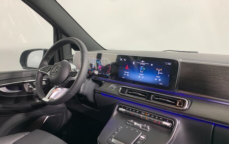 Mercedes-Benz V-Класс, 2024 год, 18 000 000 рублей, 8 фотография