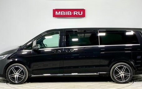 Mercedes-Benz V-Класс, 2024 год, 18 000 000 рублей, 3 фотография