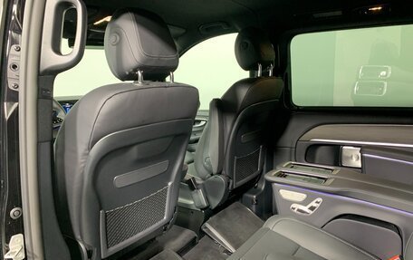 Mercedes-Benz V-Класс, 2024 год, 18 000 000 рублей, 13 фотография