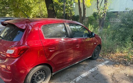 Mitsubishi Mirage VI рестайлинг, 2016 год, 1 050 000 рублей, 7 фотография