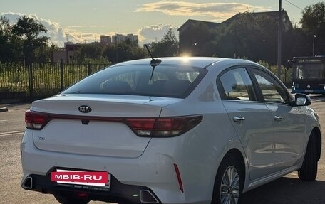 KIA Rio IV, 2021 год, 1 650 000 рублей, 6 фотография