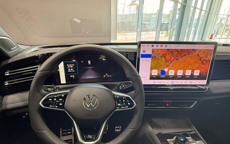 Volkswagen Tiguan, 2025 год, 4 700 000 рублей, 8 фотография