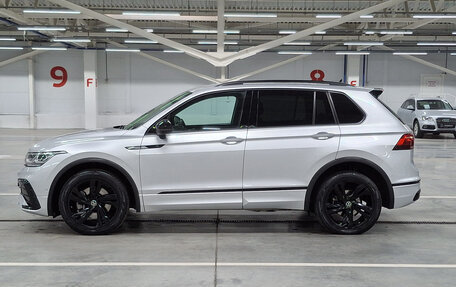 Volkswagen Tiguan II, 2021 год, 4 050 000 рублей, 8 фотография