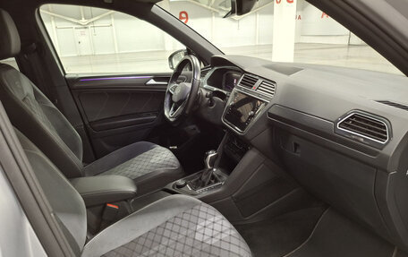 Volkswagen Tiguan II, 2021 год, 4 050 000 рублей, 11 фотография