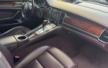 Porsche Panamera II рестайлинг, 2011 год, 2 500 000 рублей, 6 фотография