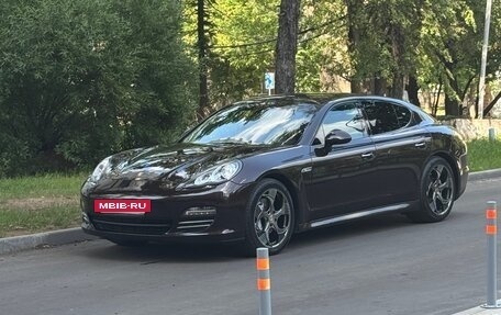 Porsche Panamera II рестайлинг, 2011 год, 2 500 000 рублей, 10 фотография