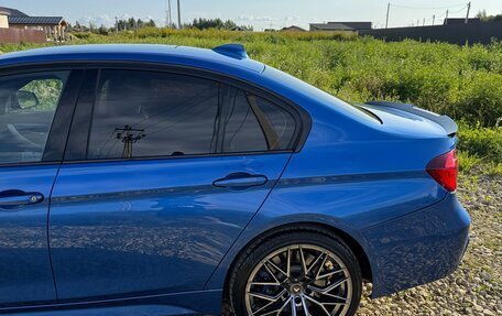 BMW 3 серия, 2018 год, 2 400 000 рублей, 6 фотография