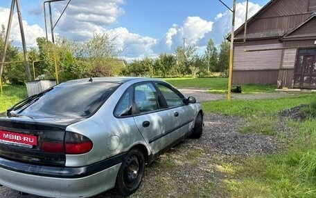 Renault Laguna II, 1999 год, 79 000 рублей, 5 фотография