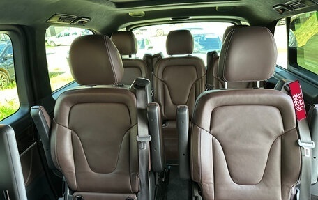 Mercedes-Benz V-Класс, 2018 год, 5 500 000 рублей, 7 фотография