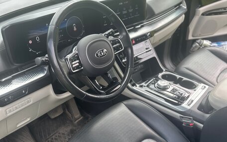 KIA Carnival, 2021 год, 3 950 000 рублей, 17 фотография