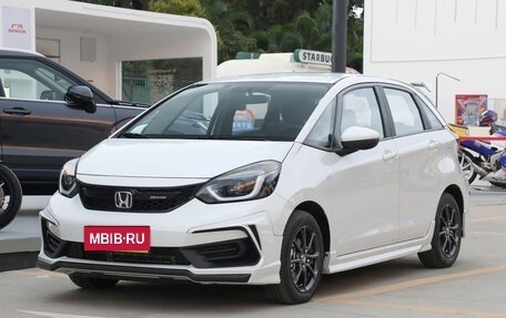 Honda Fit, 2025 год, 1 450 000 рублей, 1 фотография