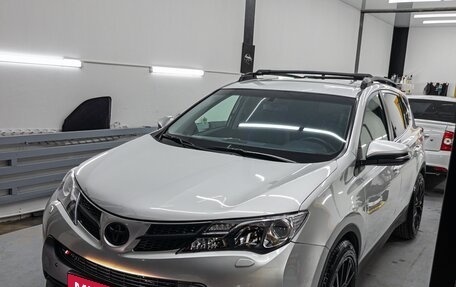 Toyota RAV4, 2014 год, 1 850 000 рублей, 1 фотография
