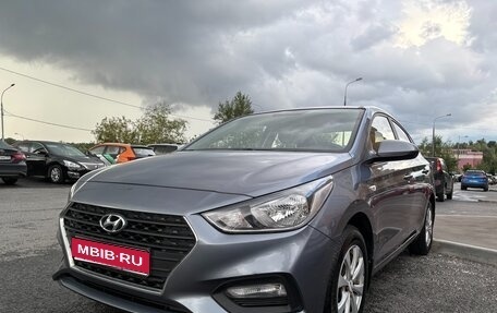 Hyundai Solaris II рестайлинг, 2017 год, 1 350 000 рублей, 1 фотография