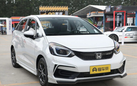 Honda Fit, 2025 год, 1 450 000 рублей, 3 фотография