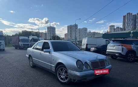 Mercedes-Benz E-Класс, 1996 год, 170 000 рублей, 3 фотография