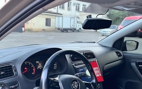 Volkswagen Polo VI (EU Market), 2017 год, 1 400 000 рублей, 9 фотография