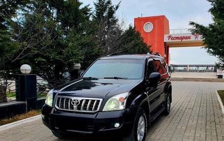 Toyota Land Cruiser Prado 120 рестайлинг, 2006 год, 2 100 000 рублей, 2 фотография