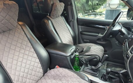 Toyota Land Cruiser Prado 120 рестайлинг, 2006 год, 2 100 000 рублей, 19 фотография