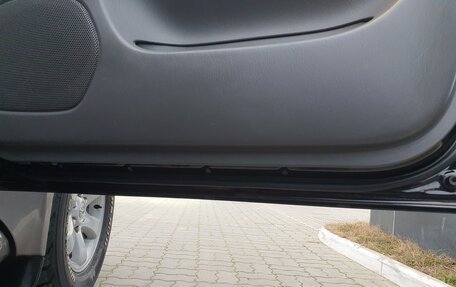 Toyota Land Cruiser Prado 120 рестайлинг, 2006 год, 2 100 000 рублей, 21 фотография