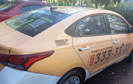 Hyundai Solaris II рестайлинг, 2018 год, 550 000 рублей, 5 фотография