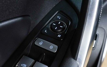 Geely Atlas, 2024 год, 2 415 000 рублей, 23 фотография