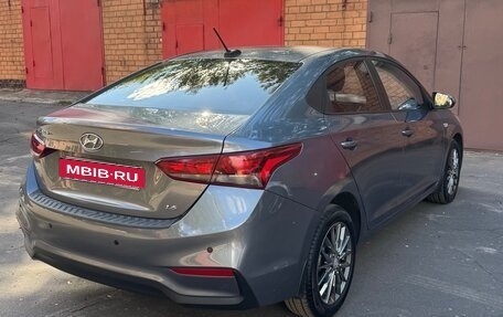 Hyundai Solaris II рестайлинг, 2017 год, 1 050 000 рублей, 2 фотография