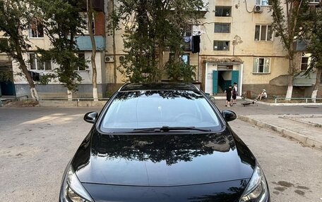 Opel Astra J, 2013 год, 900 000 рублей, 2 фотография