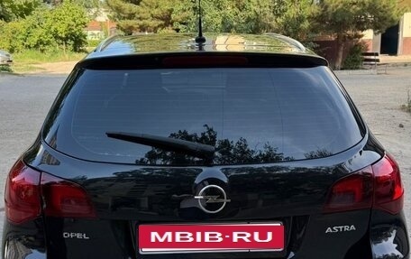 Opel Astra J, 2013 год, 900 000 рублей, 8 фотография