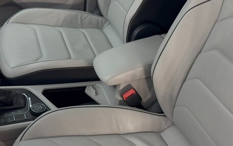 Volkswagen Tiguan II, 2019 год, 2 250 000 рублей, 20 фотография