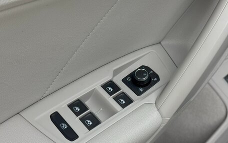 Volkswagen Tiguan II, 2019 год, 2 250 000 рублей, 22 фотография