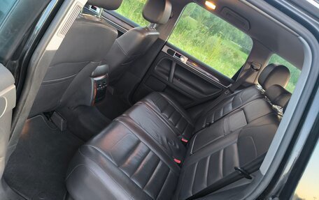 Volkswagen Touareg III, 2008 год, 1 125 000 рублей, 28 фотография