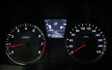 Hyundai Solaris II рестайлинг, 2013 год, 920 000 рублей, 13 фотография