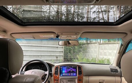 Toyota Land Cruiser 100 рестайлинг 2, 2006 год, 1 900 000 рублей, 11 фотография