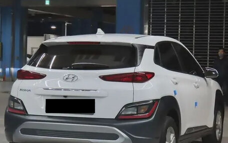 Hyundai Kona I, 2021 год, 1 950 000 рублей, 4 фотография