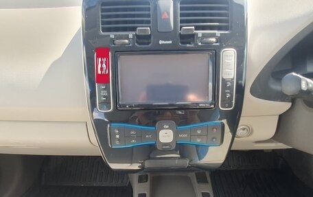 Nissan Leaf I, 2011 год, 370 000 рублей, 13 фотография