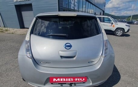 Nissan Leaf I, 2011 год, 370 000 рублей, 4 фотография