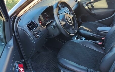 Volkswagen Polo VI (EU Market), 2010 год, 600 000 рублей, 9 фотография