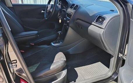 Volkswagen Polo VI (EU Market), 2010 год, 600 000 рублей, 12 фотография